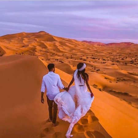 Bed and Breakfast Luxury Bedouin Camp Мерзуга Экстерьер фото