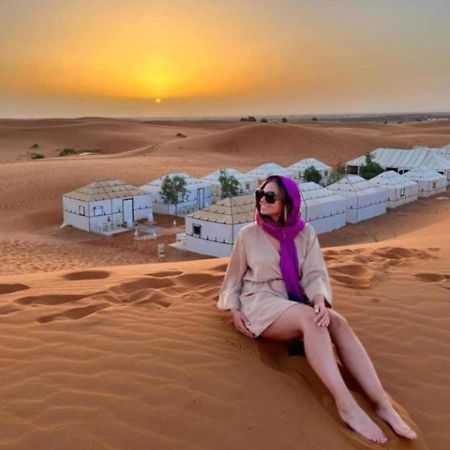 Bed and Breakfast Luxury Bedouin Camp Мерзуга Экстерьер фото