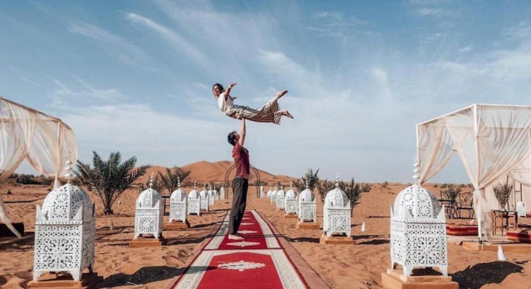 Bed and Breakfast Luxury Bedouin Camp Мерзуга Экстерьер фото