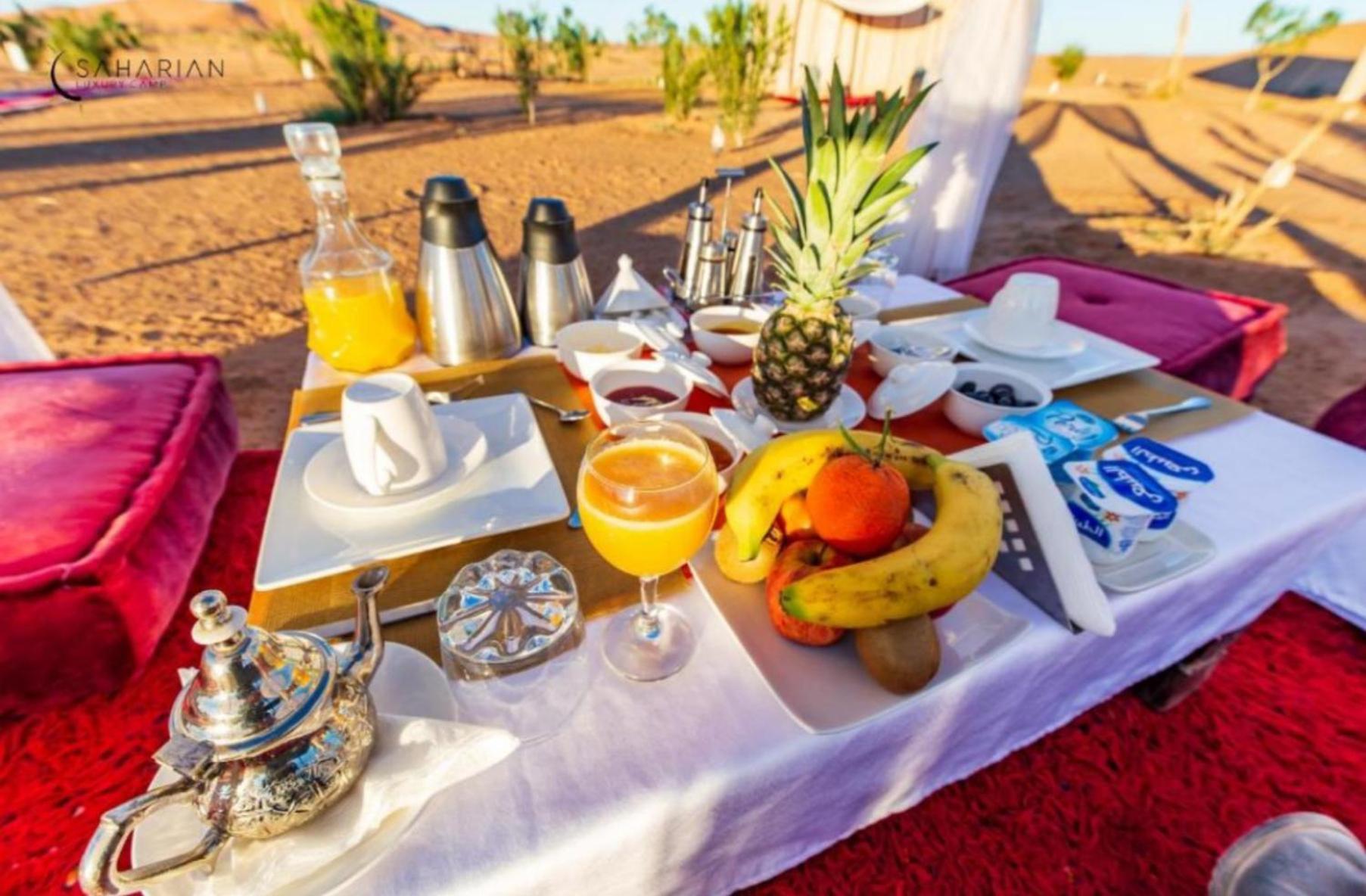 Bed and Breakfast Luxury Bedouin Camp Мерзуга Экстерьер фото