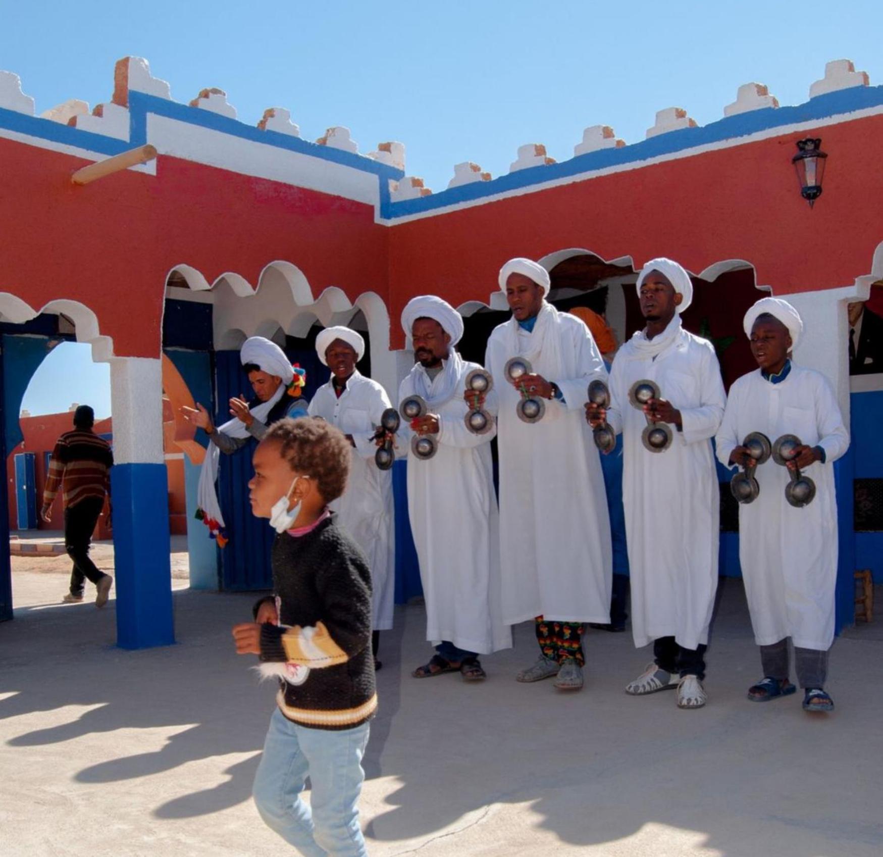 Bed and Breakfast Luxury Bedouin Camp Мерзуга Экстерьер фото