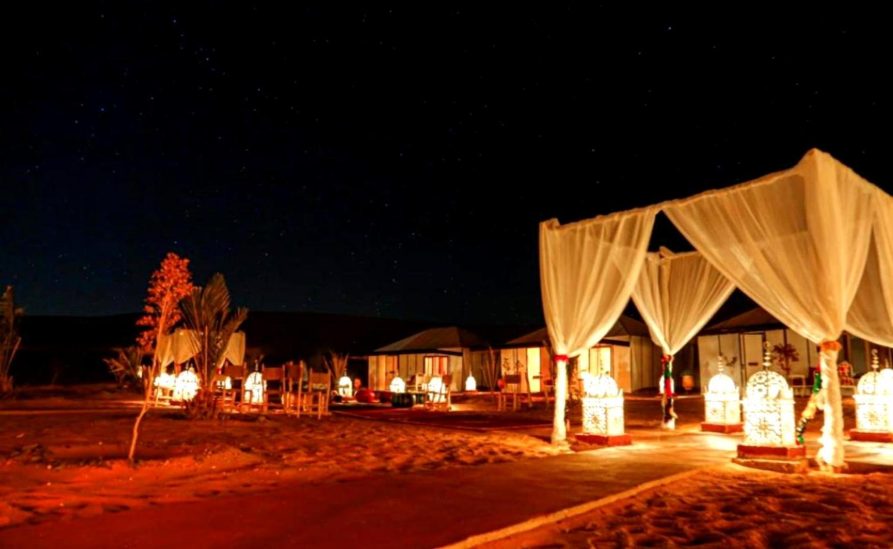 Bed and Breakfast Luxury Bedouin Camp Мерзуга Экстерьер фото